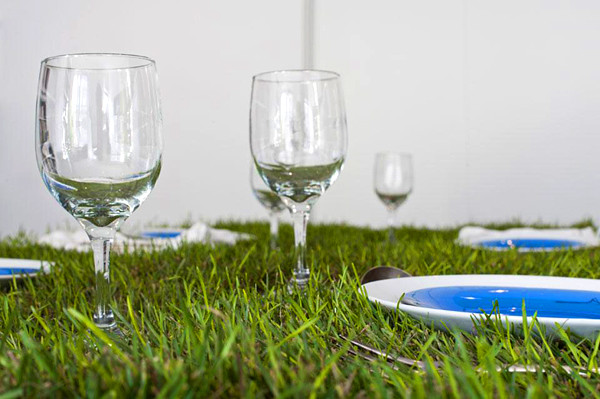 【创意景观】户外就餐新体验——“种”上了草的绿色餐桌
